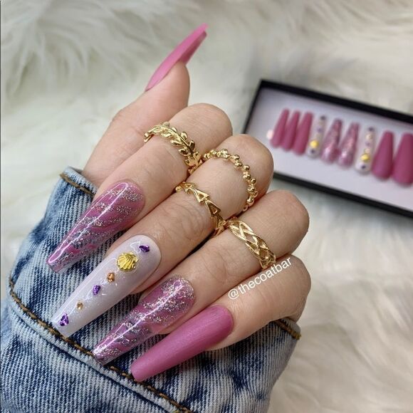 Magenta Mermaid 🧜♀️ Custom Press On Nails | High Quality Nails | Handmade - Picture 1 of 11